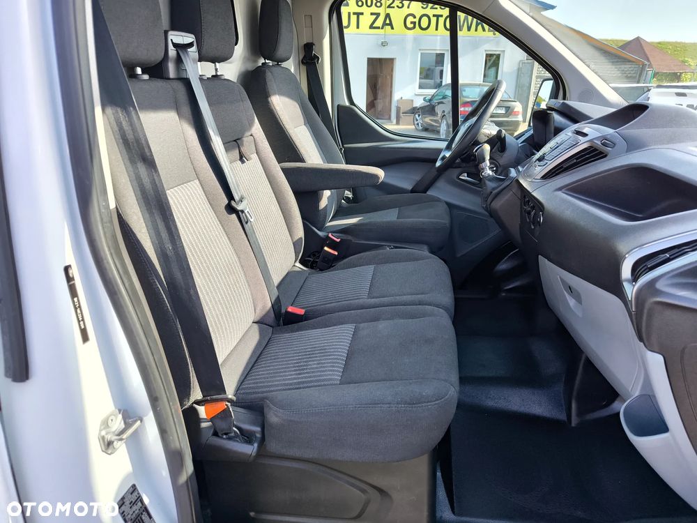 Ford Transit Custom - 10