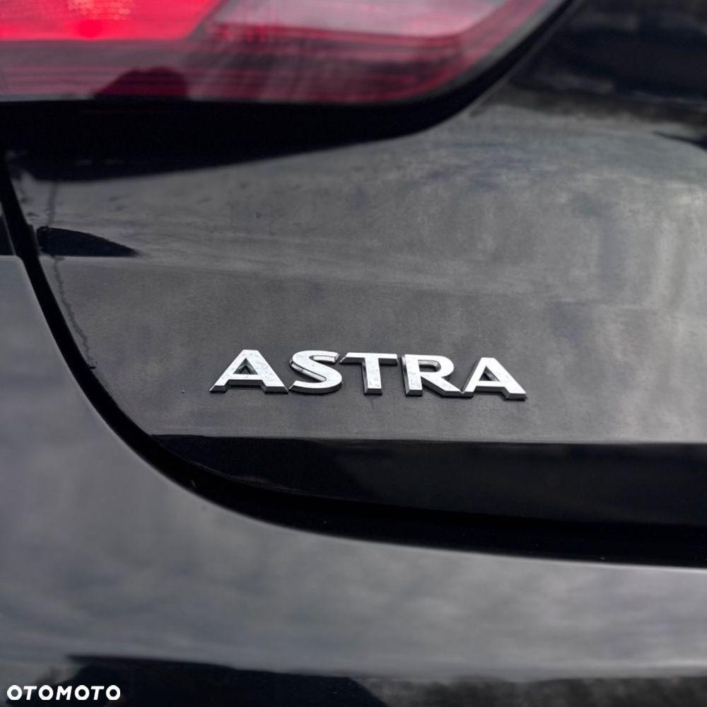 Opel Astra - 9