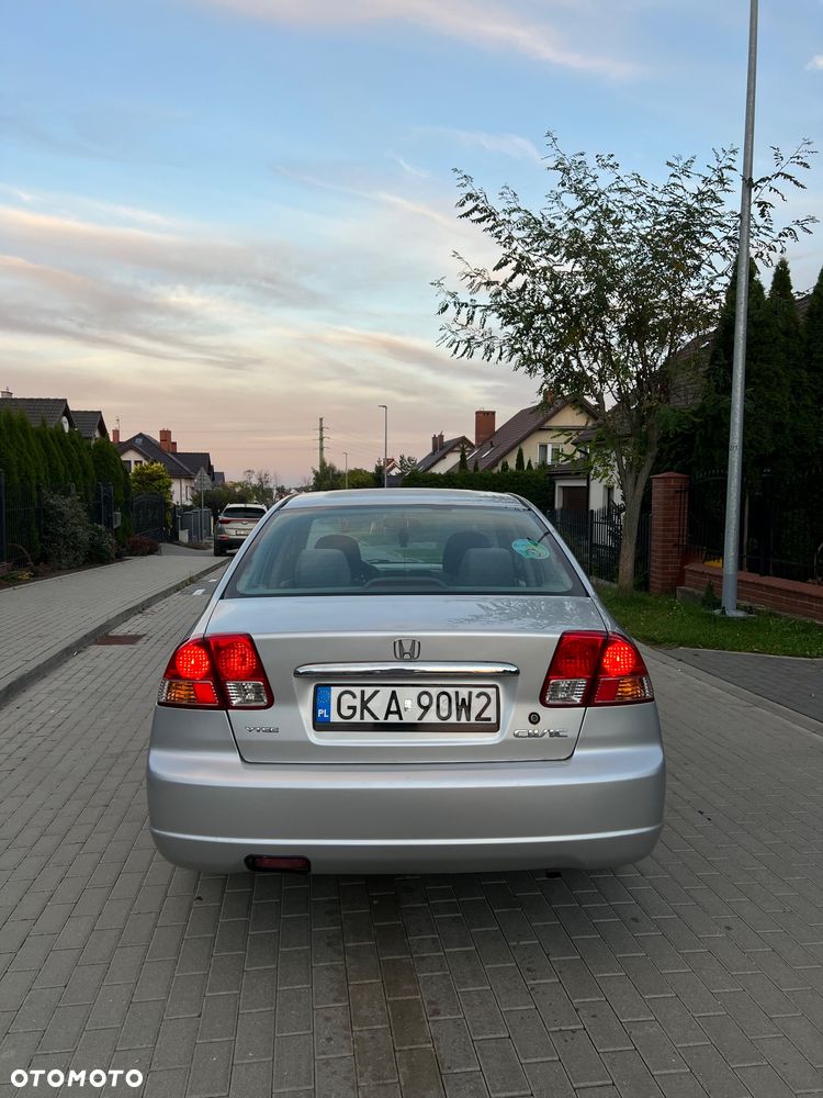 Honda Civic 1.6i LS - 8