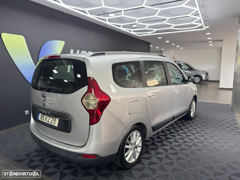 Dacia Lodgy 1.5 dCi Confort 7L - 9