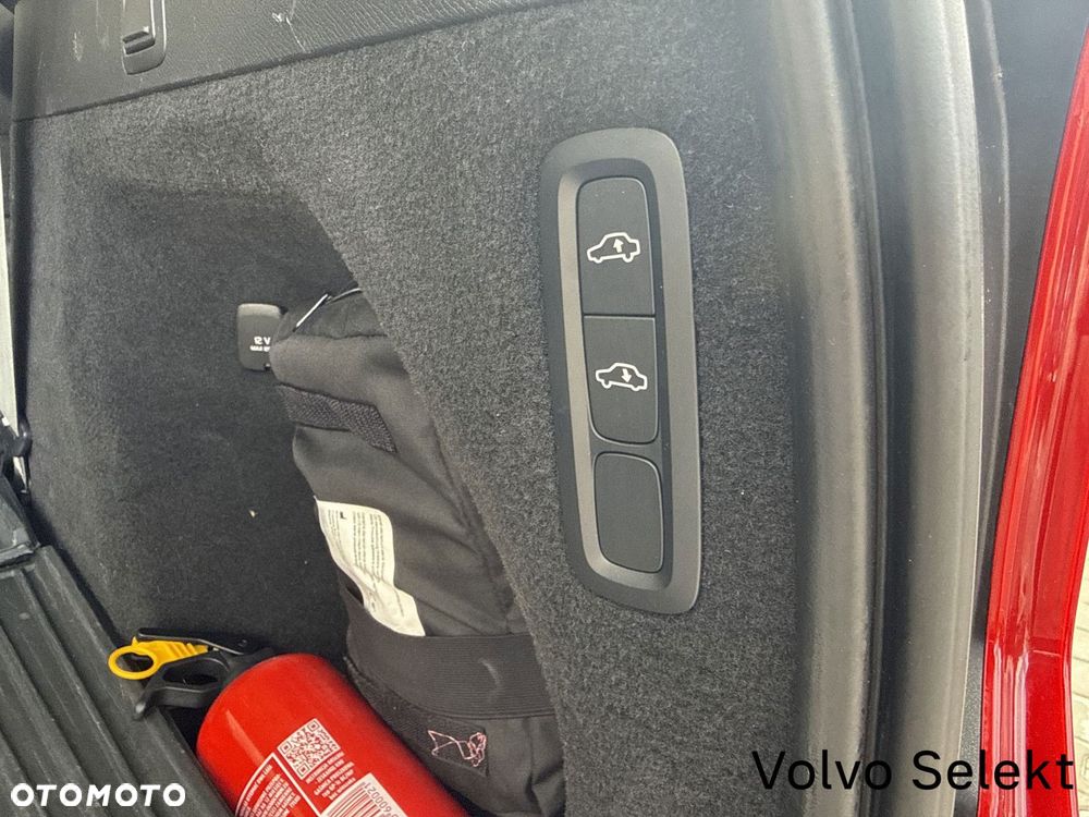 Volvo XC 90 - 31