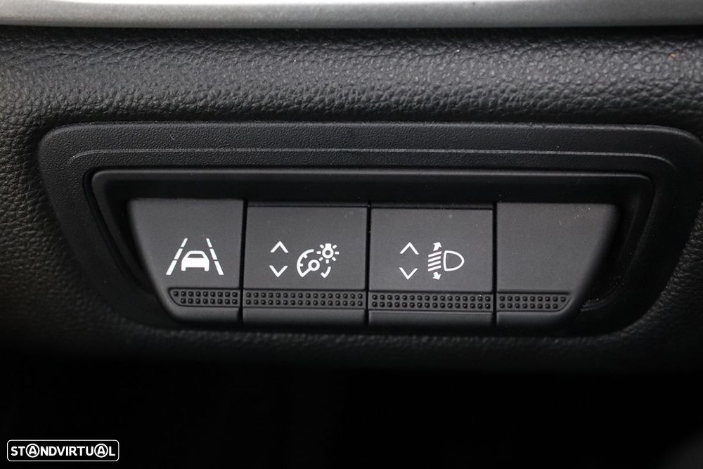 Renault Captur 1.0 TCe Techno Bi-Fuel - 20