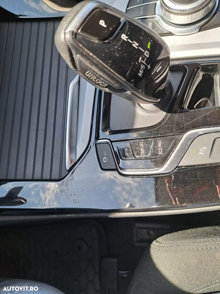 BMW X3 xDrive20i Aut. - 9