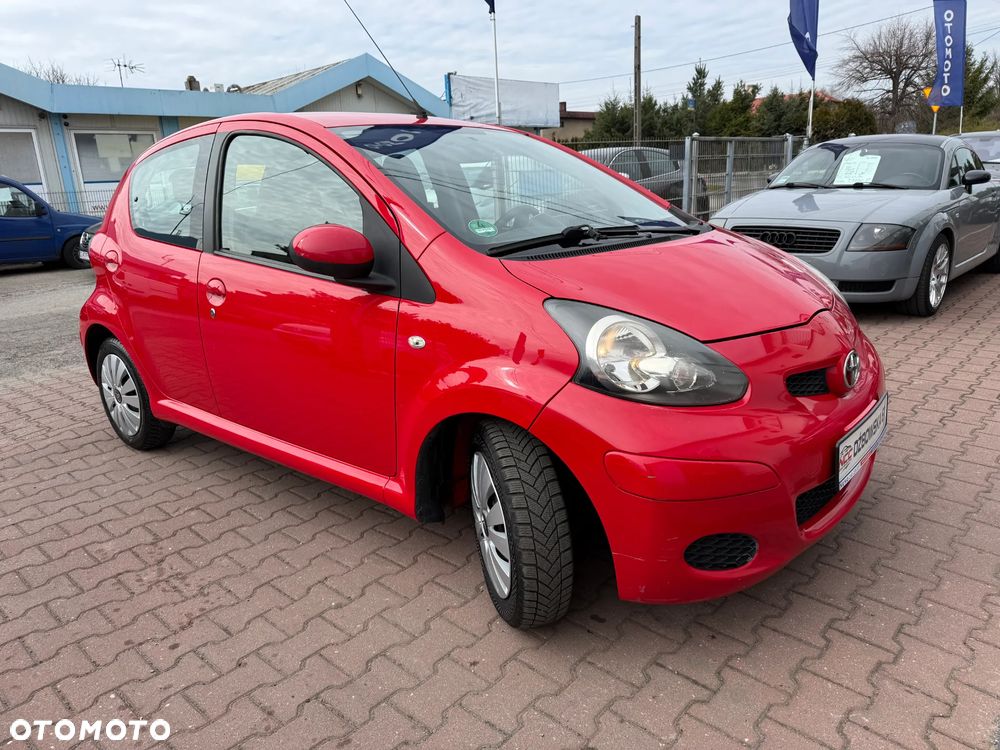 Toyota Aygo CoolRed - 6