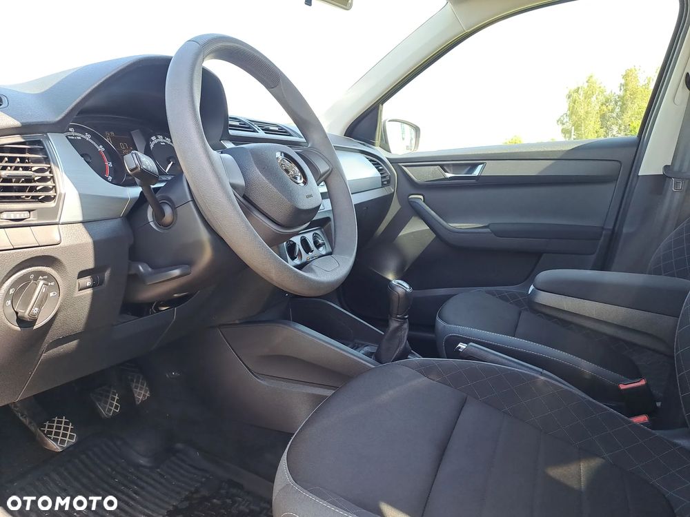 Skoda Fabia 1.0 TSI Ambition - 22