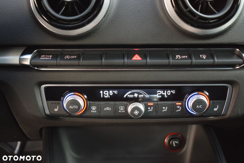 Audi A3 Sportback 2.0 TDI (clean diesel) S line Sportpaket - 26