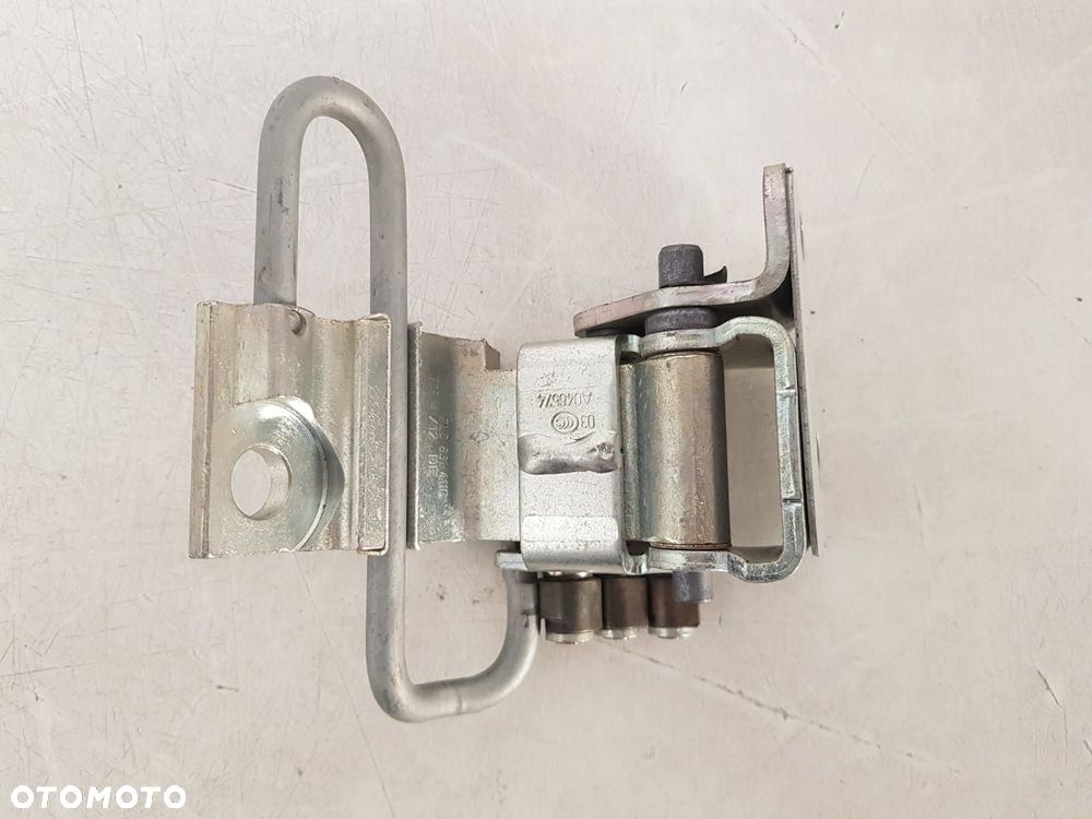 ZAWIAS DRZWI PRAWY DOLNY PRZÓD VW TOUAREG 04-10 7L0831411C - 2