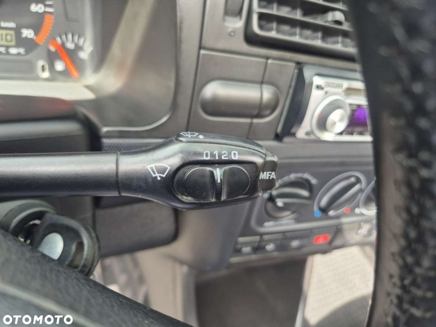 Volkswagen Golf - 19