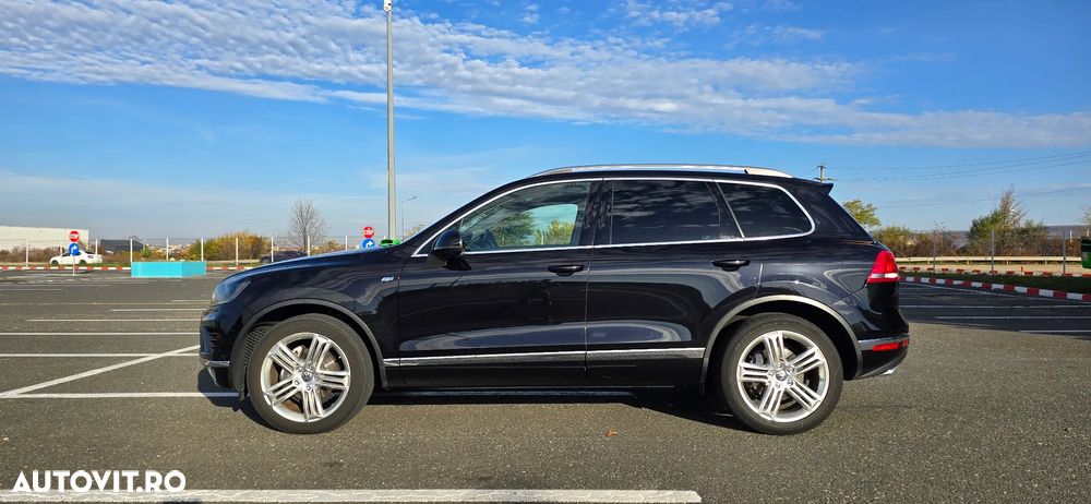 Volkswagen Touareg 3.0 V6 TDI SCR Blue Motion DPF Automatik Executive Edition - 4