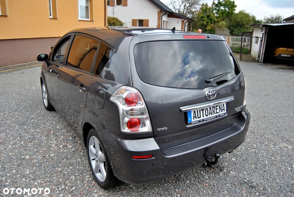 Toyota Corolla Verso 1.8 Sol + 7os - 9