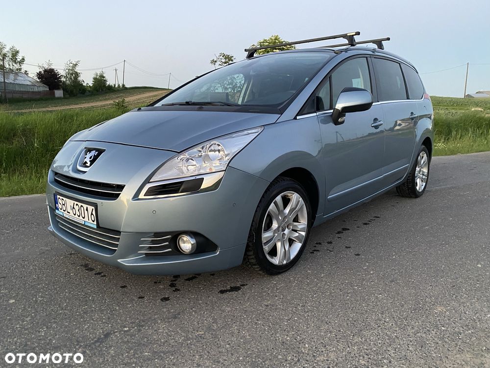 Peugeot 5008 - 5