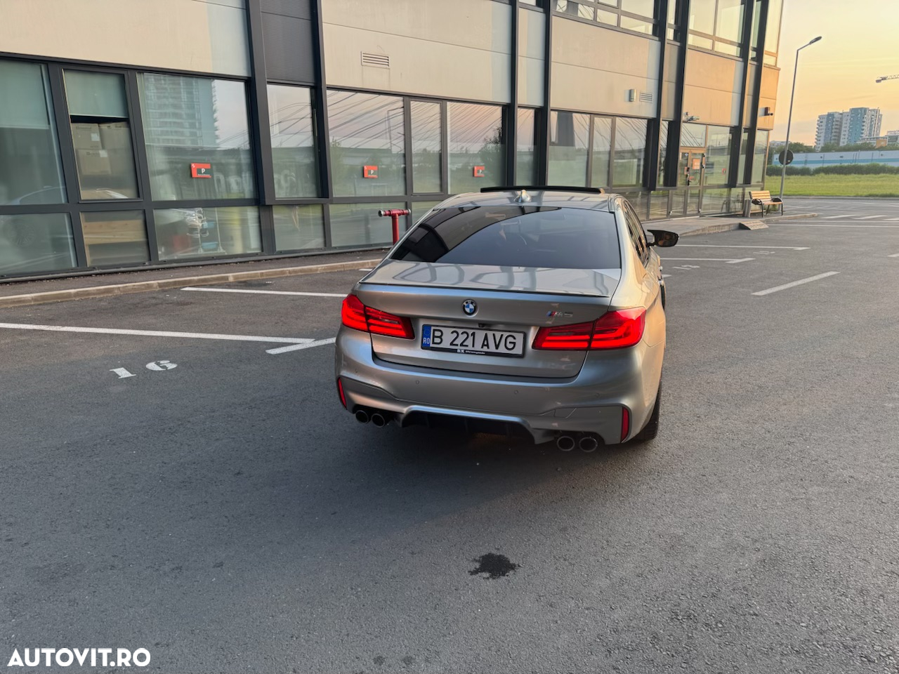BMW M5 Standard - 12