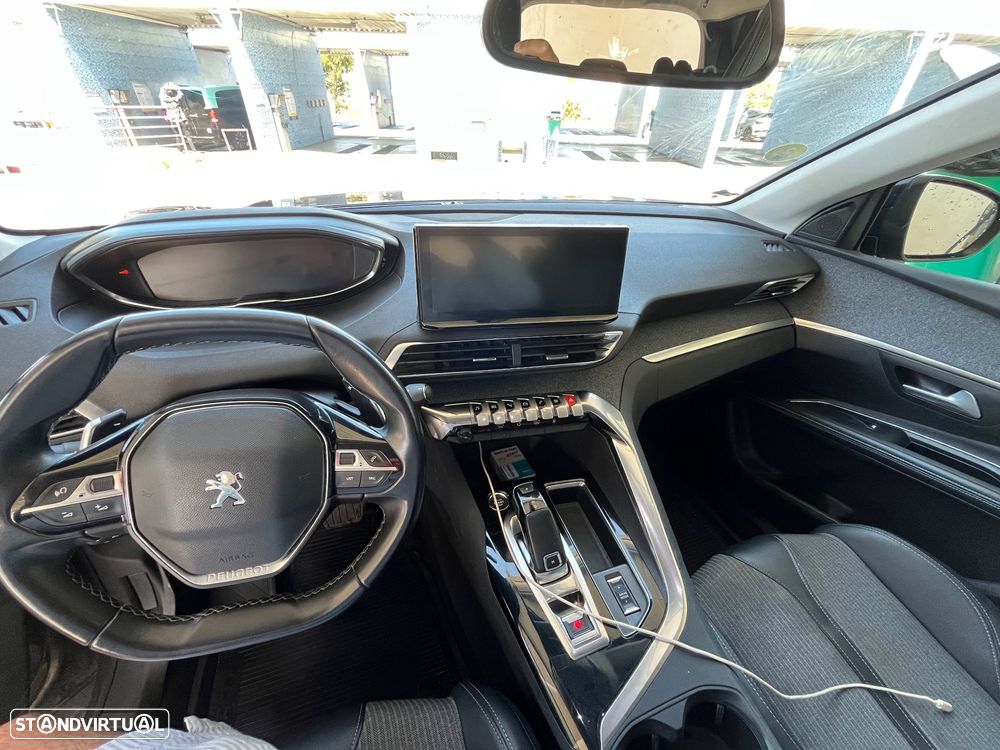 Peugeot 5008 1.5 BlueHDi Allure Pack EAT8 - 6