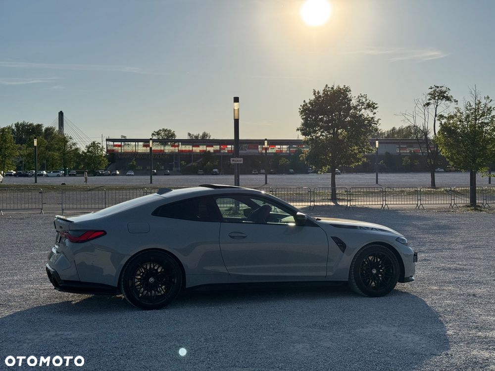BMW M4 Competition M xDrive sport - 21