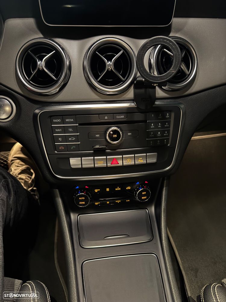 Mercedes-Benz GLA 180 d Urban Aut. - 14