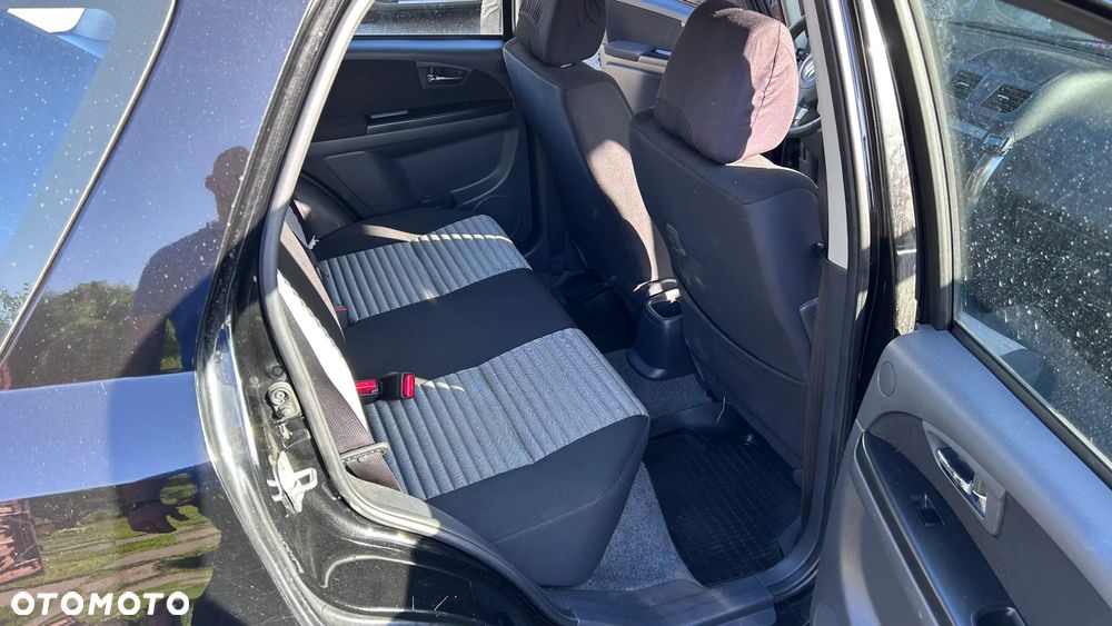 Suzuki SX4 1.6 Comfort - 8