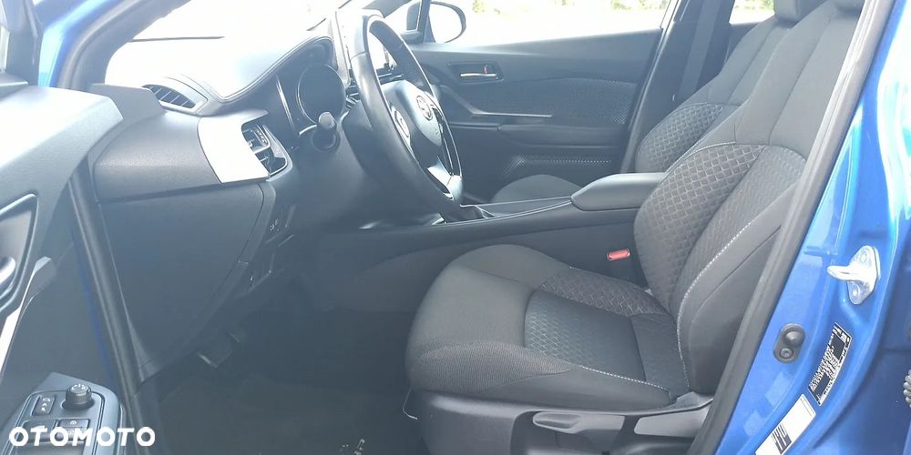 Toyota C-HR - 18