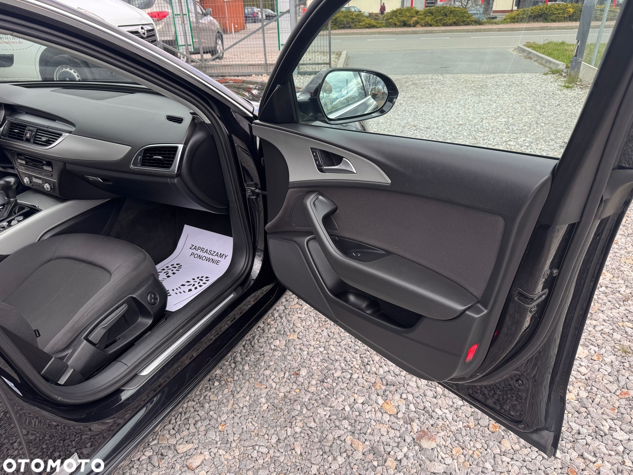 Audi A6 Avant 2.0 TDI Ultra S tronic - 16