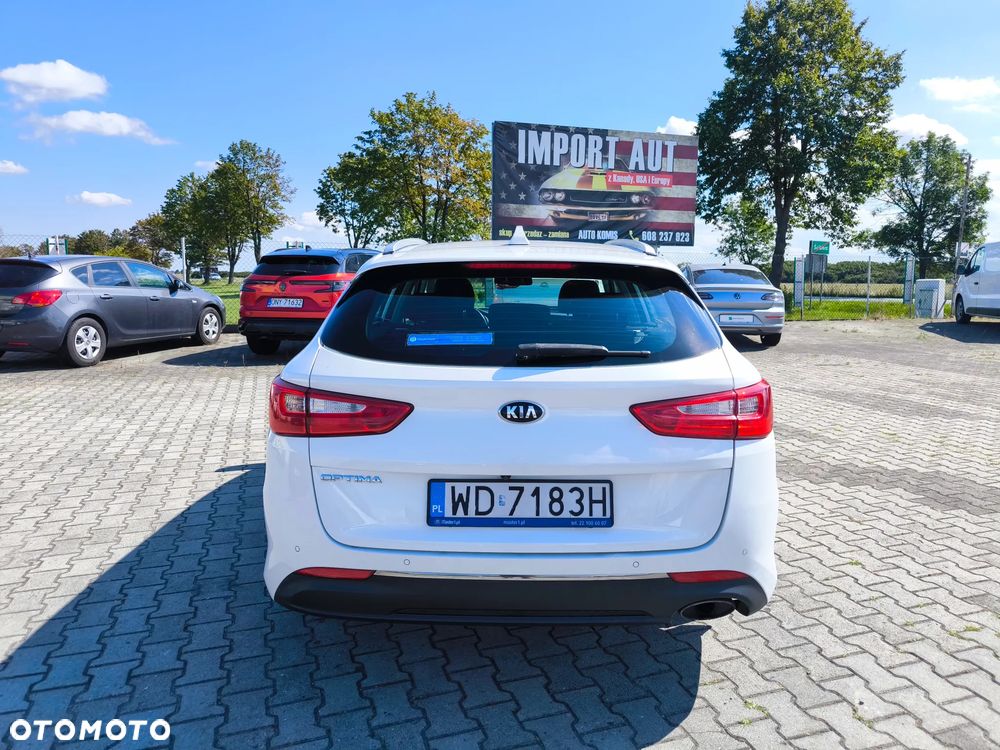 Kia Optima 2.0 M - 4