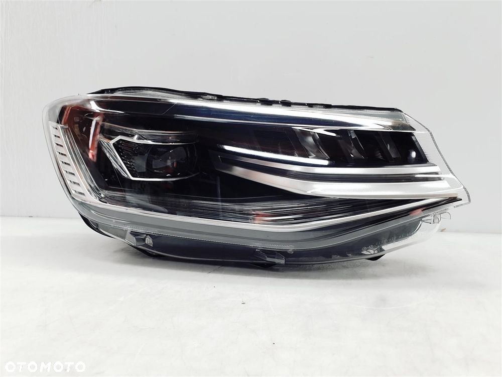 VW CADDY IV 2K8 20r PRAWA LAMPA PRZÓD FULL LED ORY EU - 1