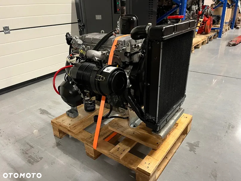 SILNIK LOMBARDINI LDW 1204 3000rpm stan jak nowy zestaw 11500 netto - 7