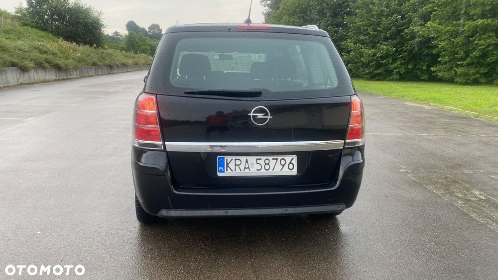 Opel Zafira 1.9 CDTI Cosmo - 10