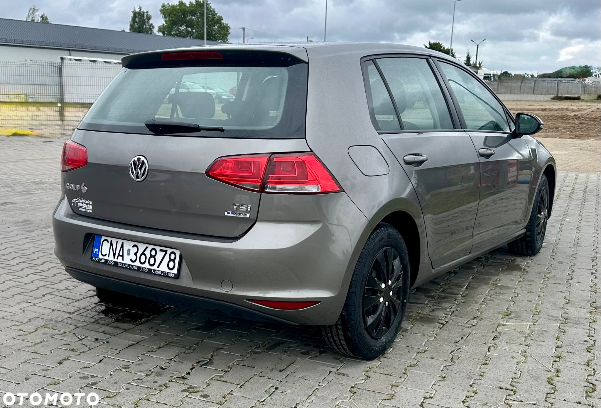 Volkswagen Golf VII 1.2 TSI BMT Start - 5