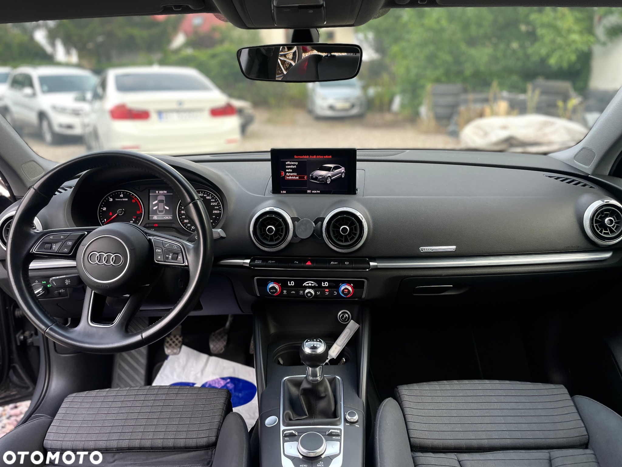 Audi A3 1.6 TDI Sport - 14