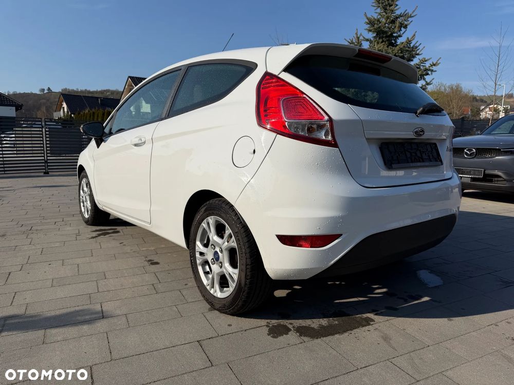 Ford Fiesta 1.0 Celebration - 13