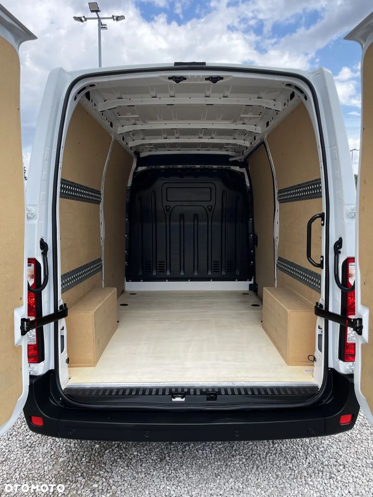 Renault Master - 3