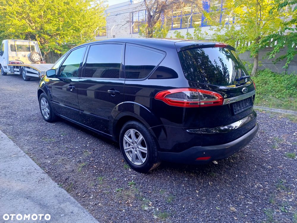 Ford S-Max 2.0 Titanium - 17