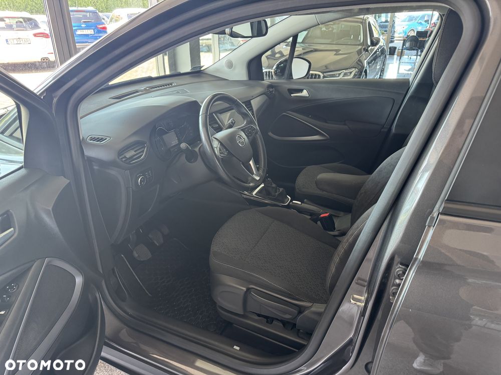 Opel Crossland X - 17