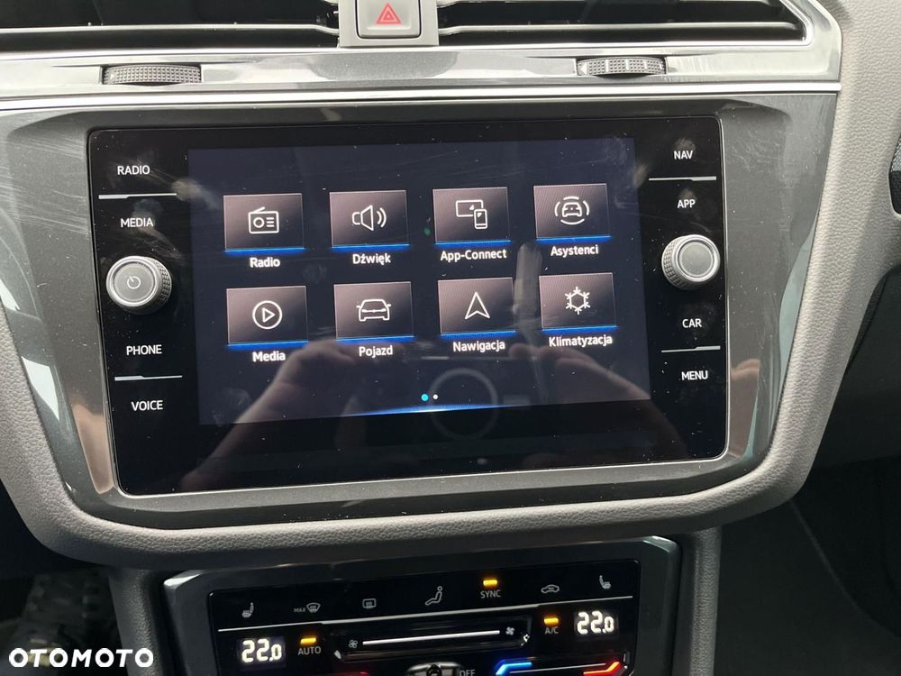 Volkswagen Tiguan - 29