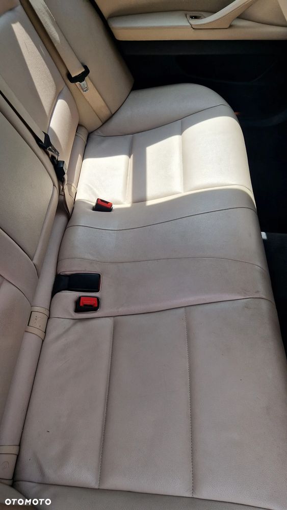 BMW Seria 5 525d - 20