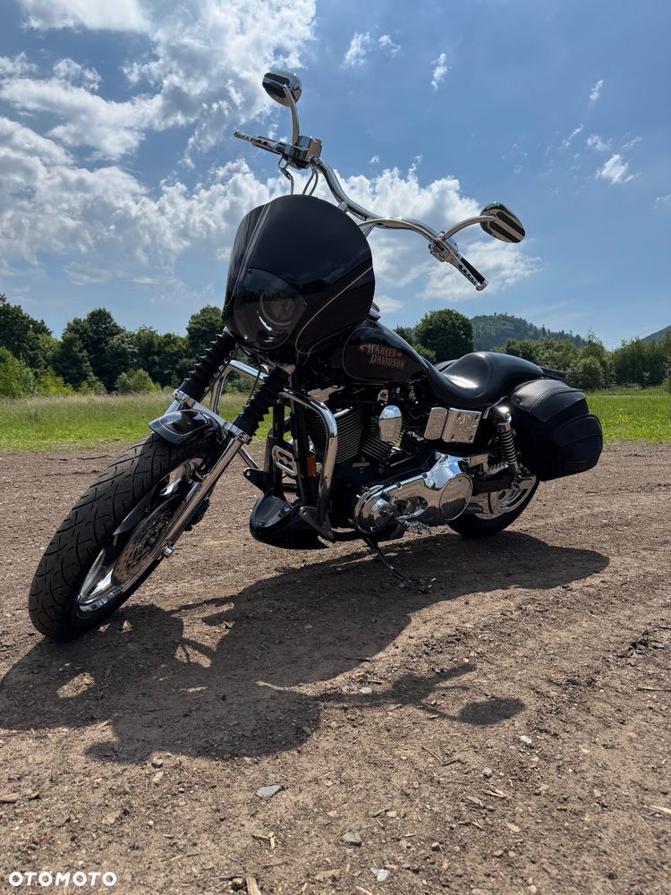 Harley-Davidson Dyna - 12