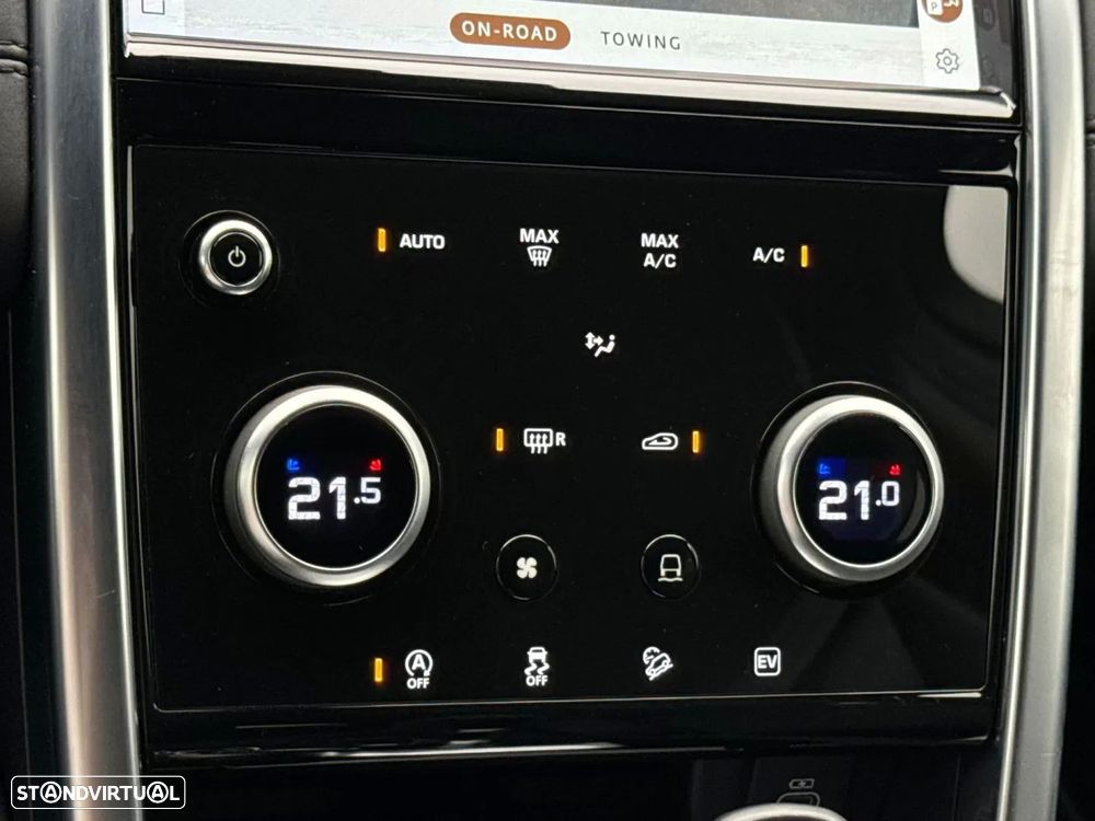 Land Rover Discovery Sport 1.5 I3 P300e AWD SE — fotografia 11