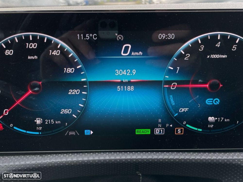 Mercedes-Benz A 250 e AMG Line - 3