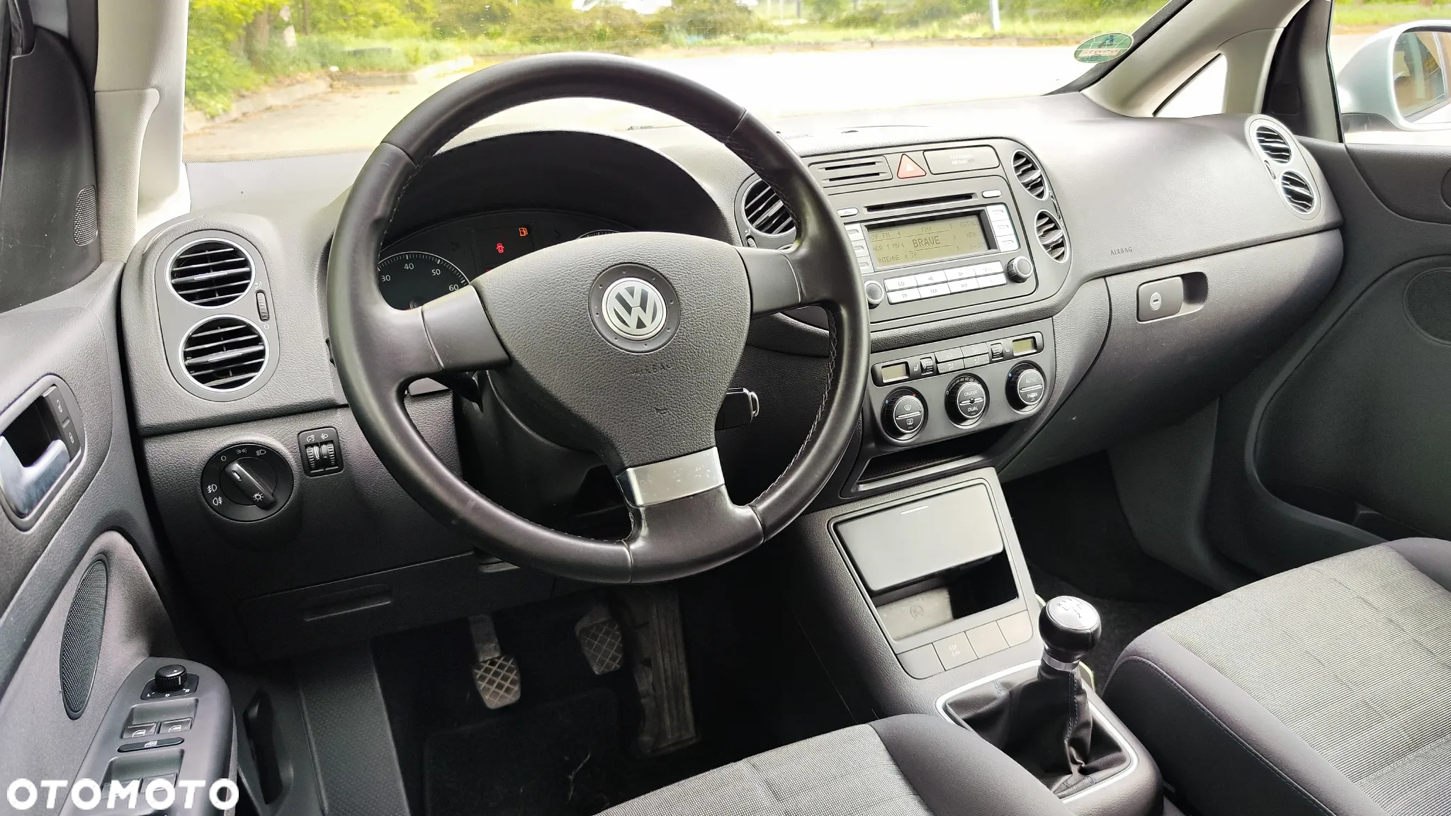 Volkswagen Golf Plus 1.6 Tour - 23