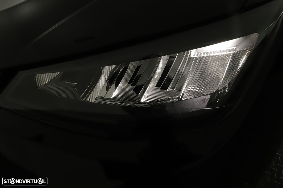 SEAT Arona 1.0 TSI FR - 6