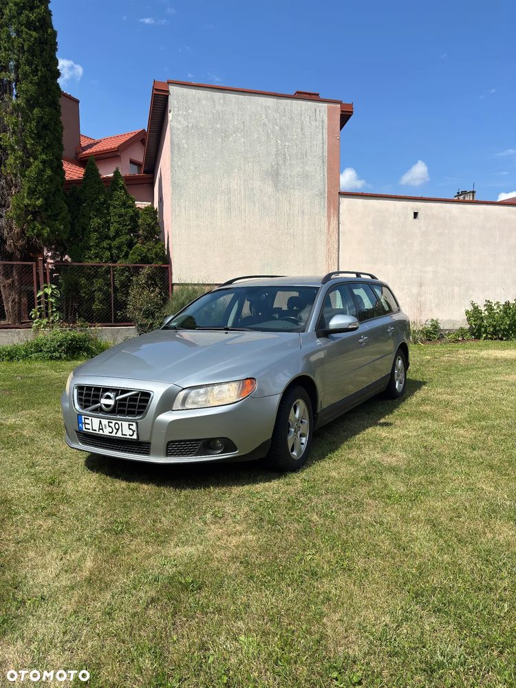 Volvo V70 - 1