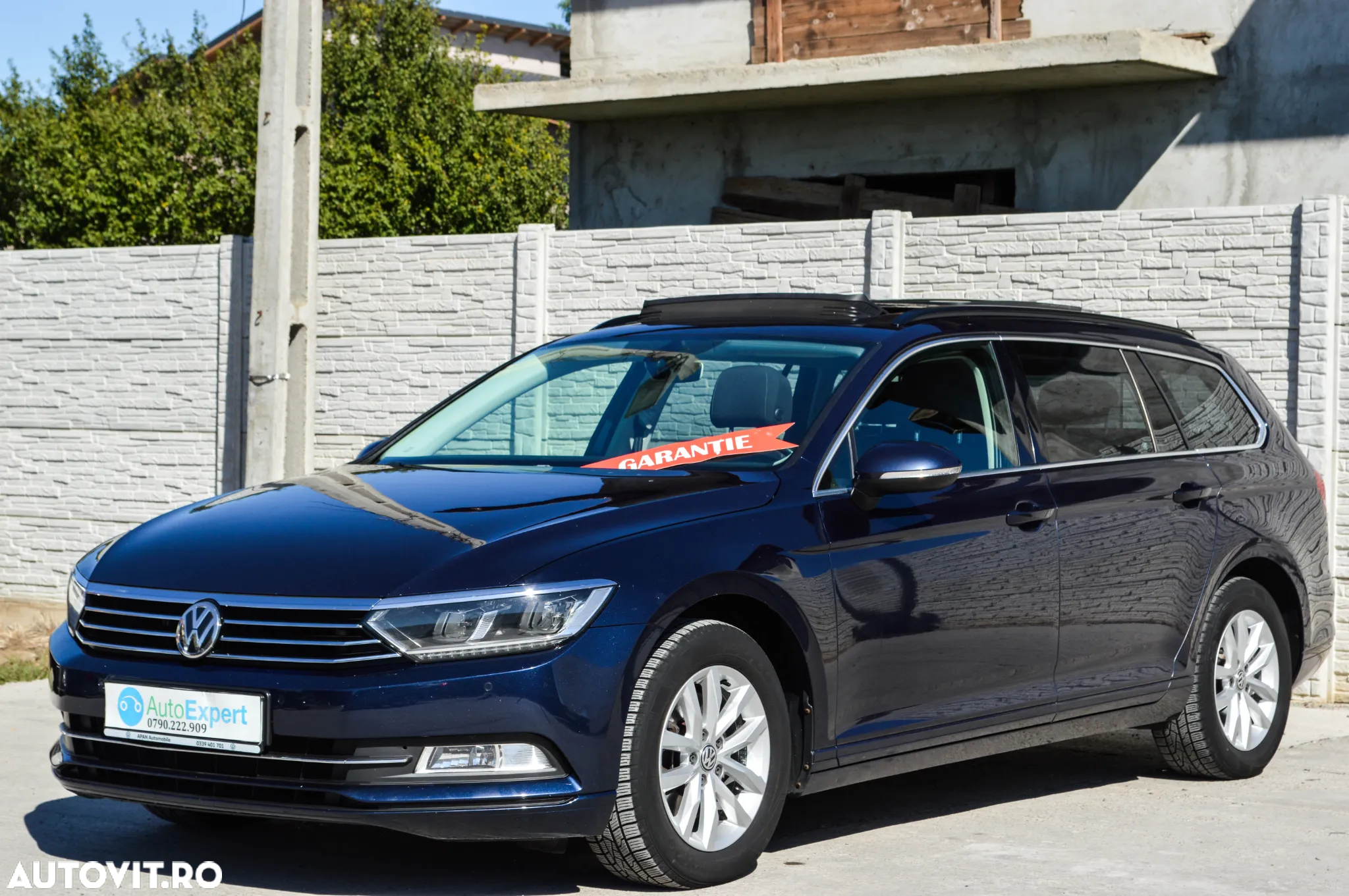 Volkswagen Passat Variant 2.0 TDI DSG (BlueMotion Technology) Comfortline - 13