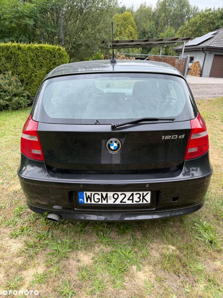 BMW Seria 1 120d - 4