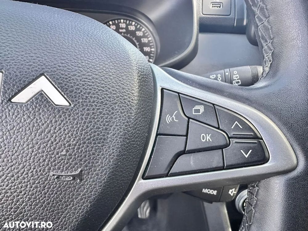 Dacia Jogger TCe 110 Journey - 16