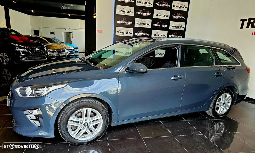 Kia Ceed SW 1.6 CRDi Drive+SRF 7DCT - 3