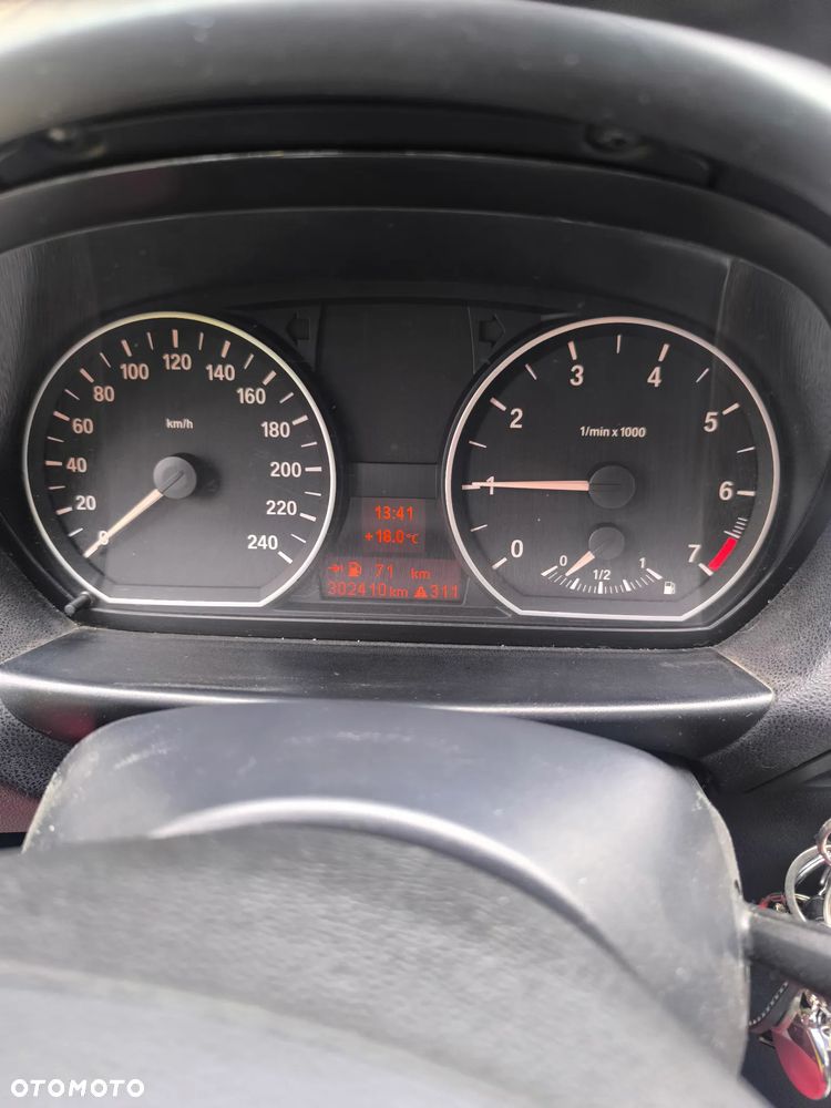 BMW Seria 1 120i - 5