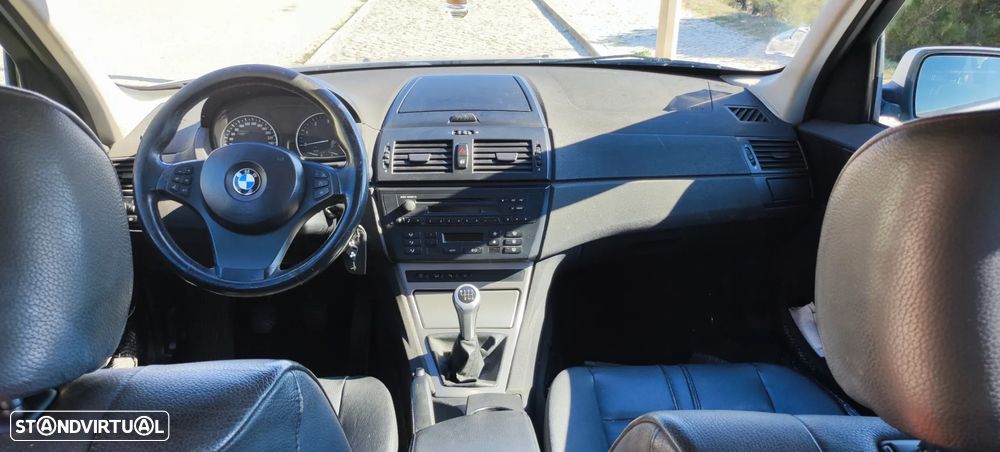 BMW X3 2.0 d - 11