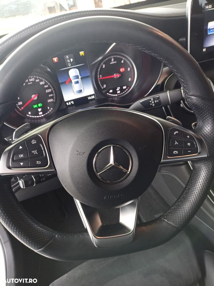 Mercedes-Benz GLC 250 d 4MATIC - 12