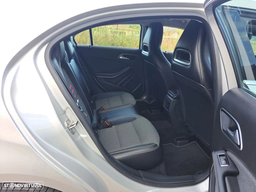 Mercedes-Benz A 180 CDI BlueEFFICIENCY Edition Style - 24