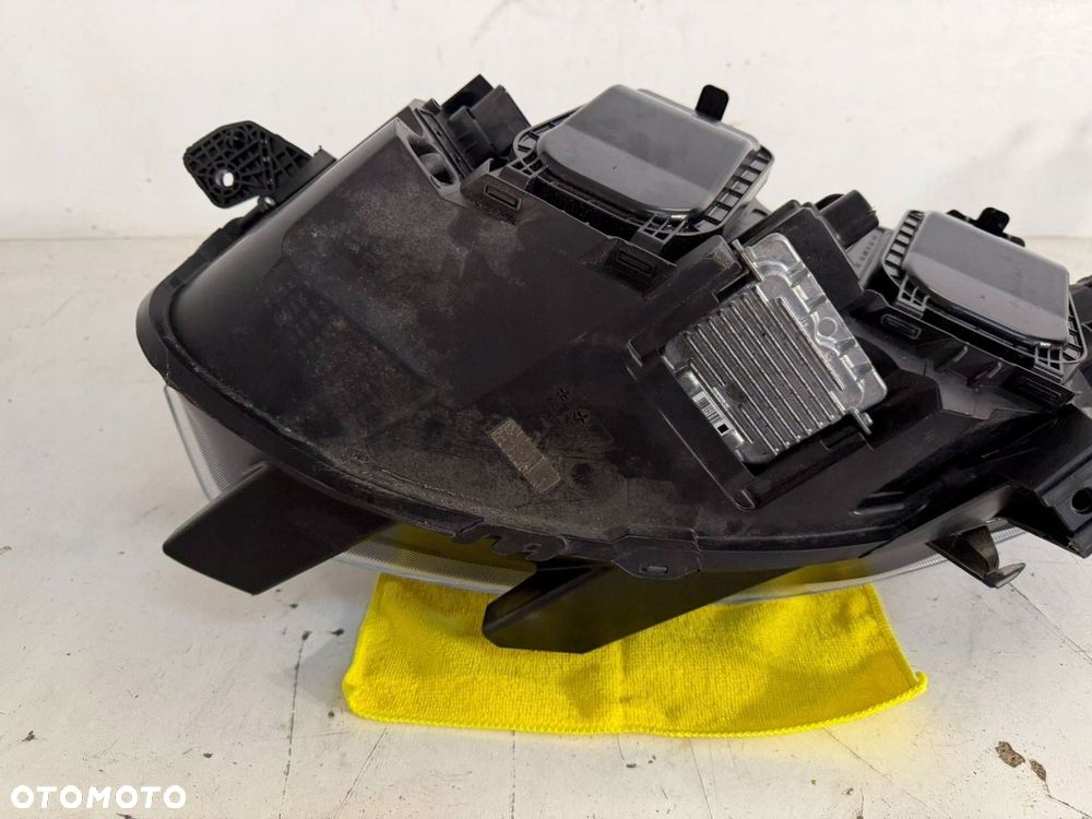 lampa prawy przód prawa przednia citroen jumpy iii eu - 14