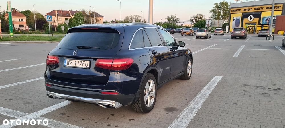 Mercedes-Benz GLC - 6